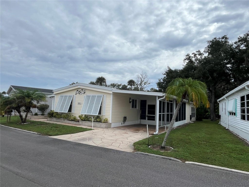 Photo of 623 Cervina Drive, Venice, FL 34285 (MLS # N6146049)