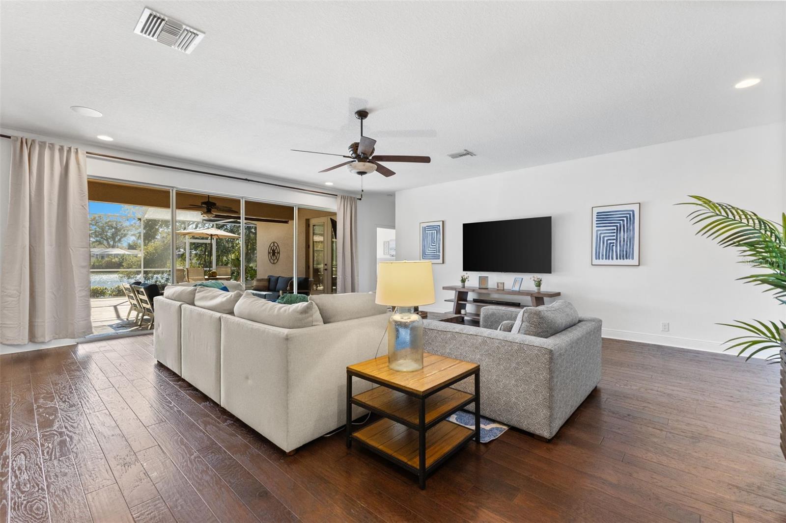 KERSEY LAKE ESTATES - Residential