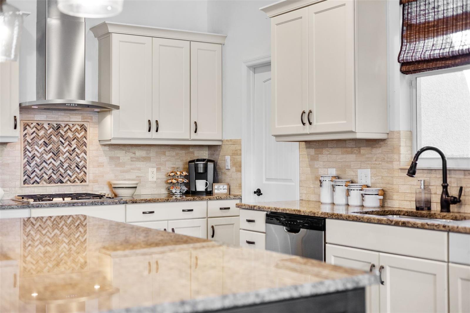 KERSEY LAKE ESTATES - Residential