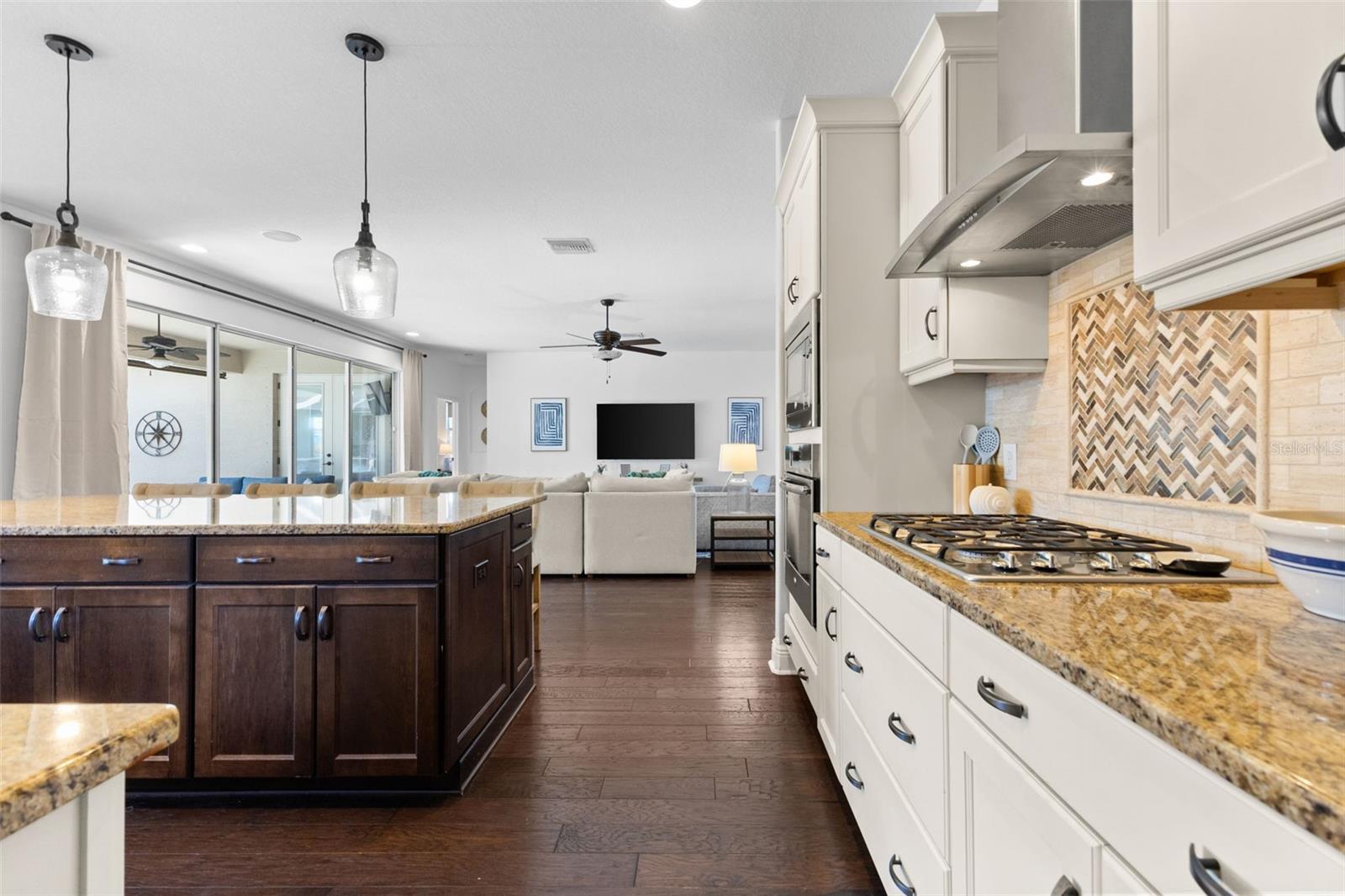 KERSEY LAKE ESTATES - Residential