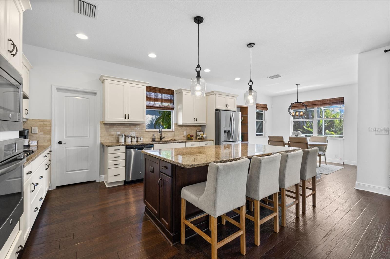 KERSEY LAKE ESTATES - Residential