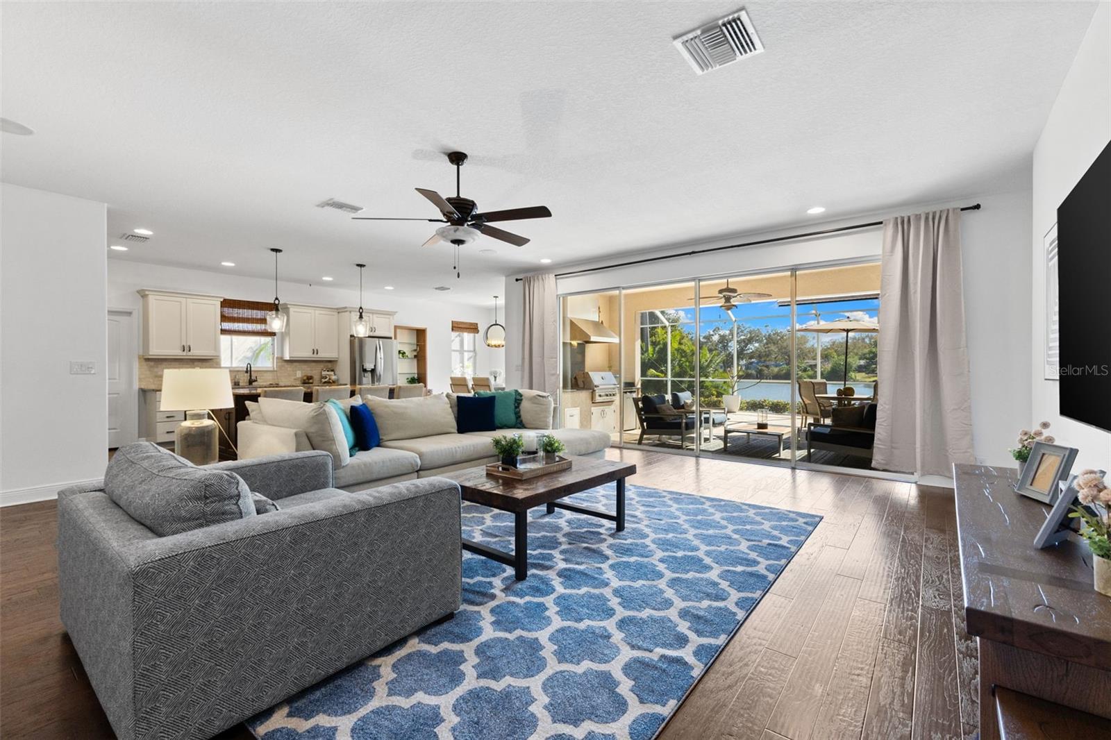 KERSEY LAKE ESTATES - Residential