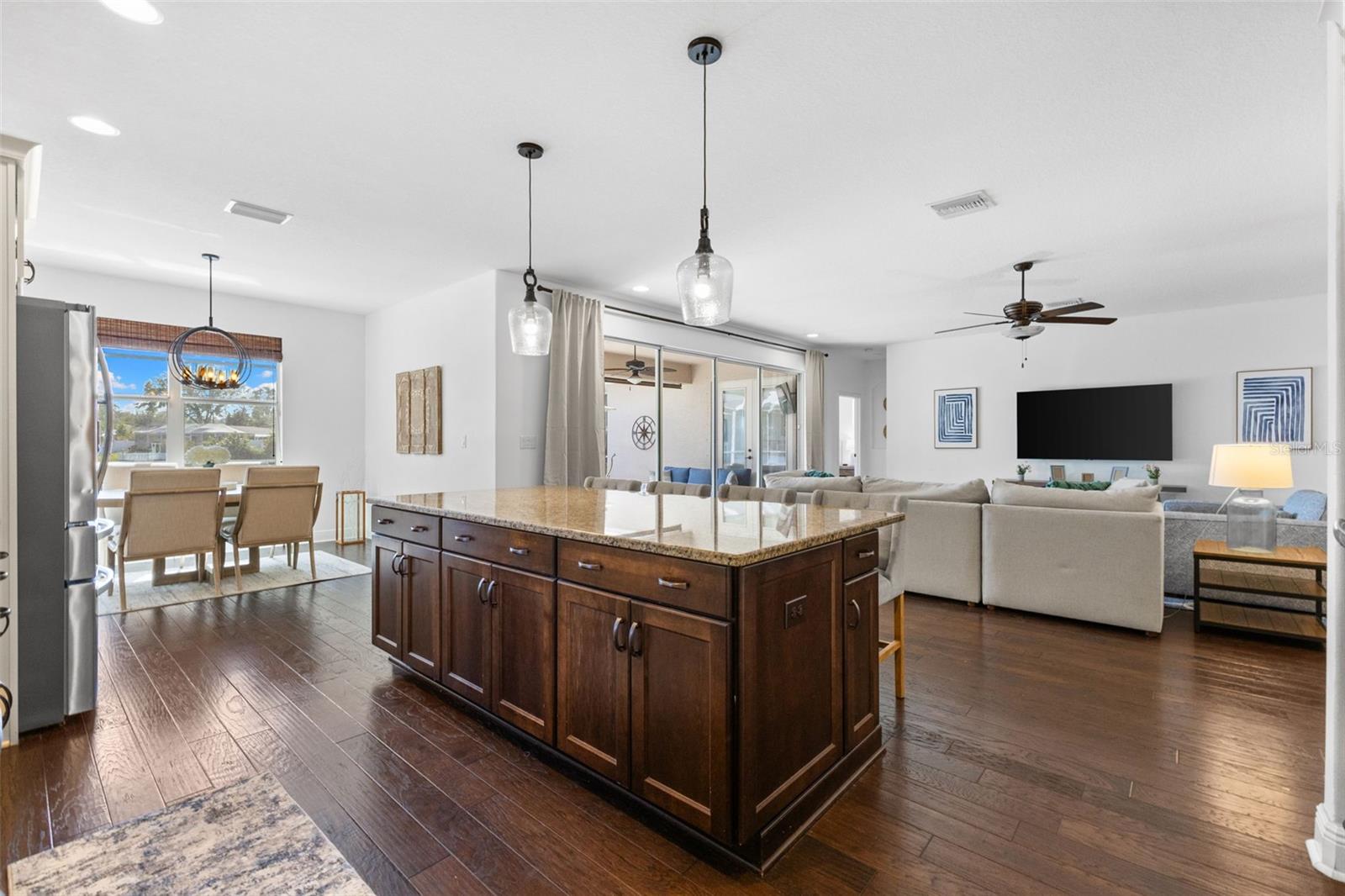 KERSEY LAKE ESTATES - Residential