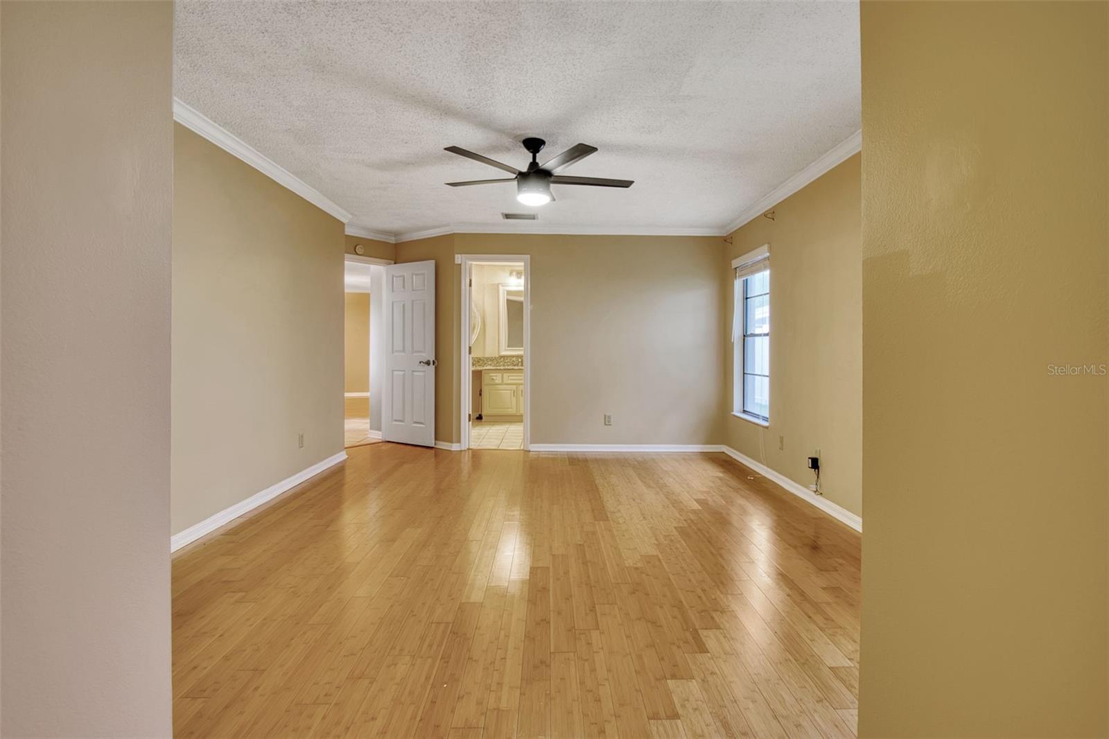 SOUTHERN OAKS - Residential