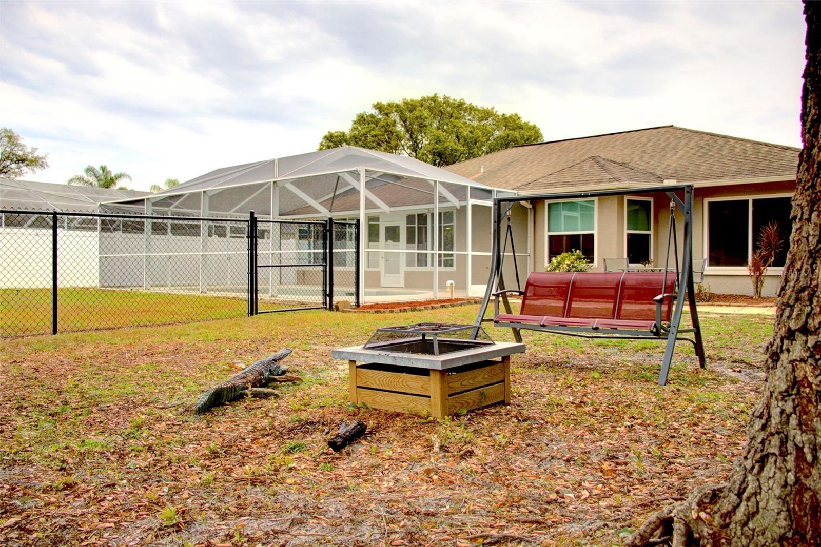 SOUTHERN OAKS - Residential