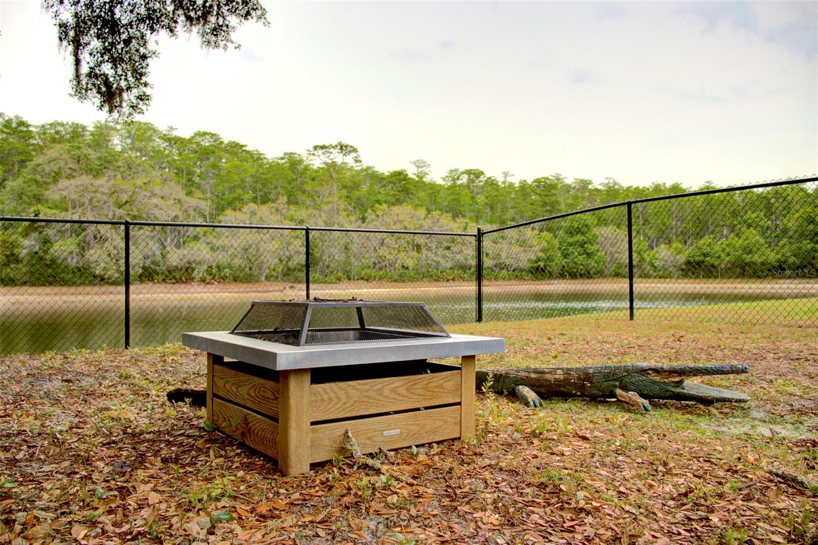 SOUTHERN OAKS - Residential