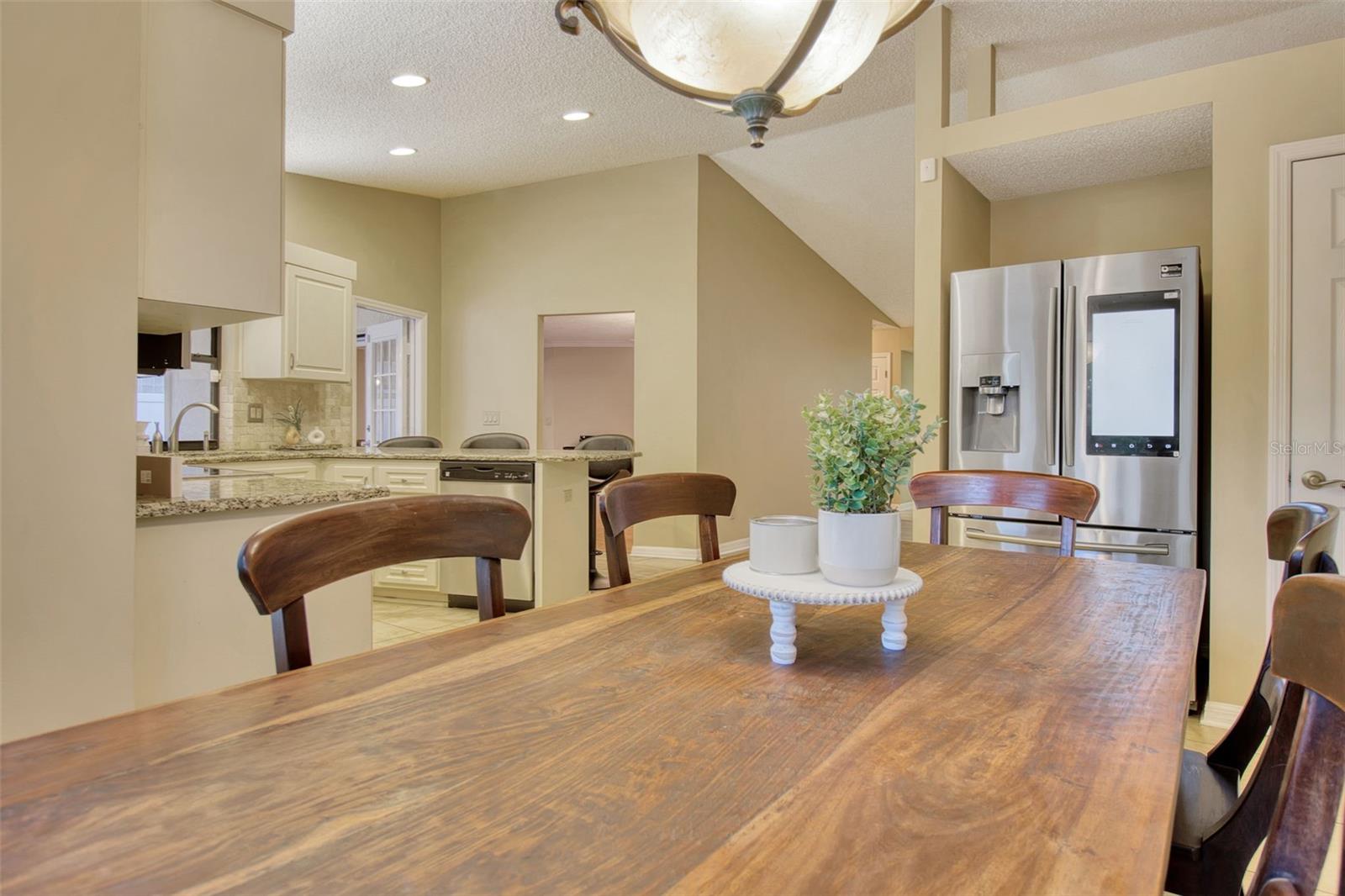 SOUTHERN OAKS - Residential