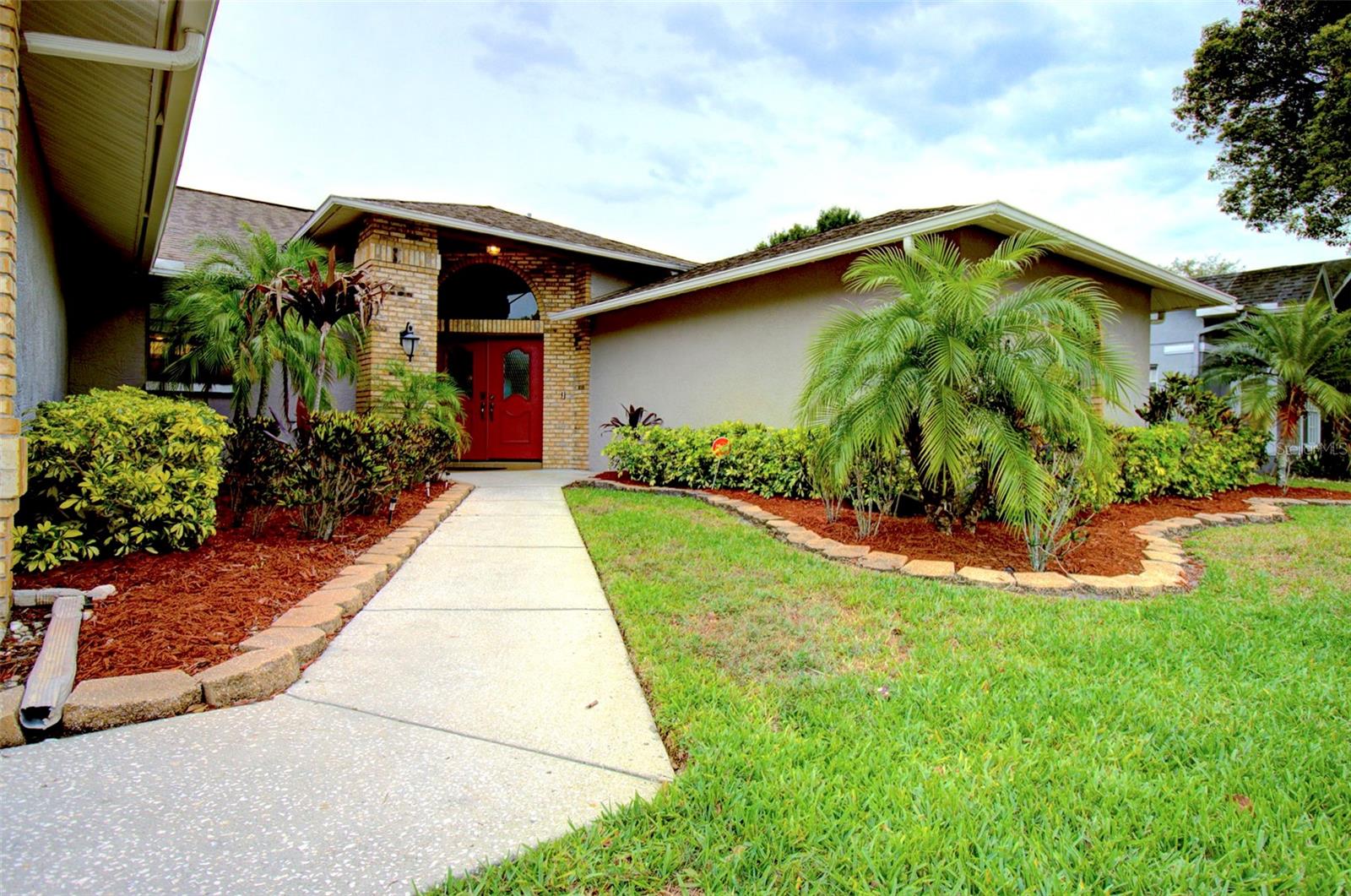 SOUTHERN OAKS - Residential