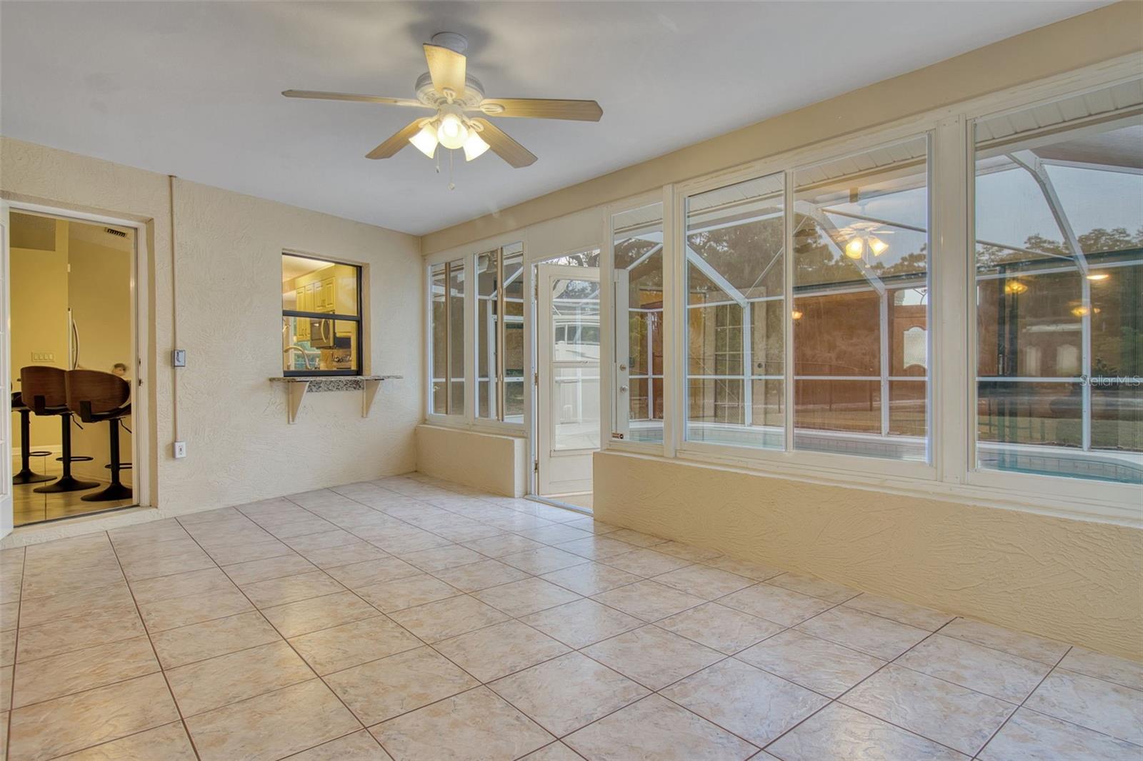 SOUTHERN OAKS - Residential