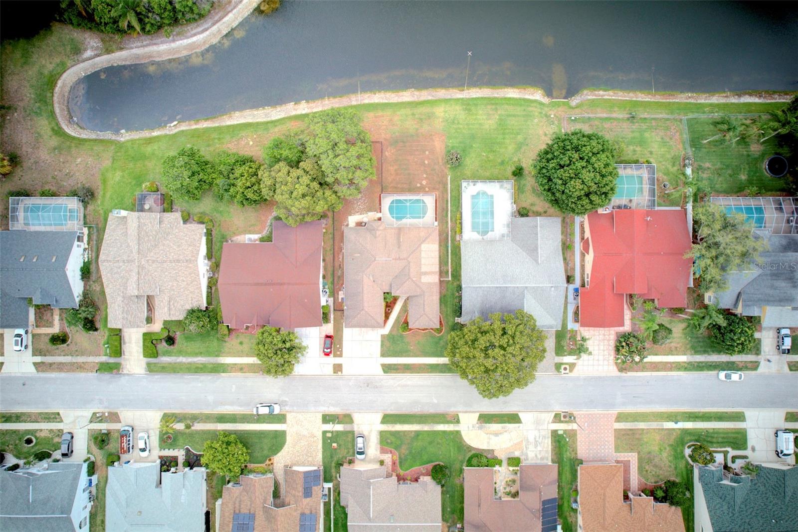 SOUTHERN OAKS - Residential