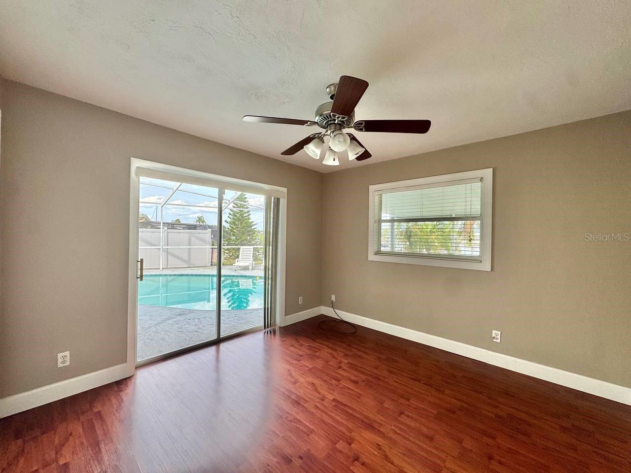 APOLLO BEACH UNIT 13 PT 1 RE - Residential Lease