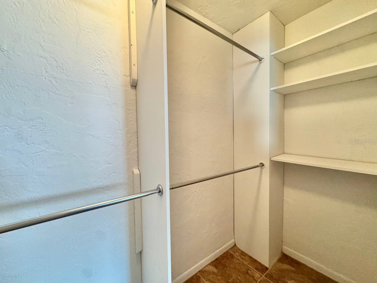 APOLLO BEACH UNIT 13 PT 1 RE - Residential Lease