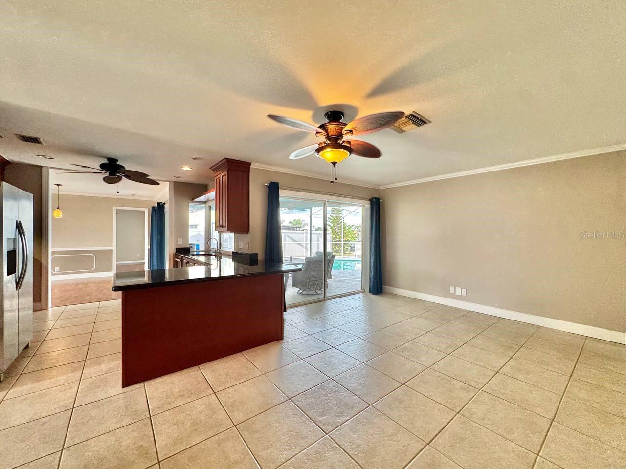 APOLLO BEACH UNIT 13 PT 1 RE - Residential Lease
