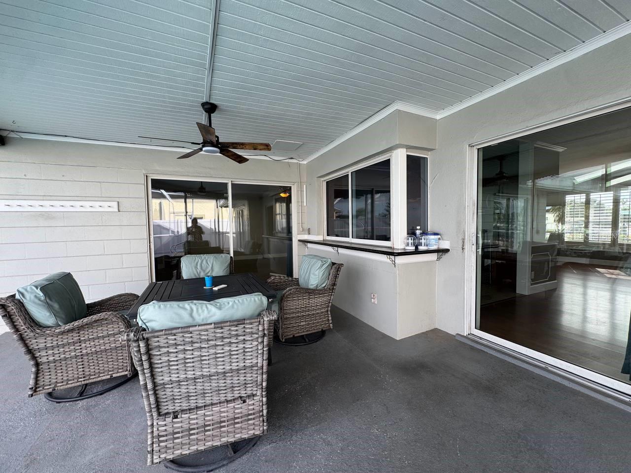 APOLLO BEACH UNIT 13 PT 1 RE - Residential Lease