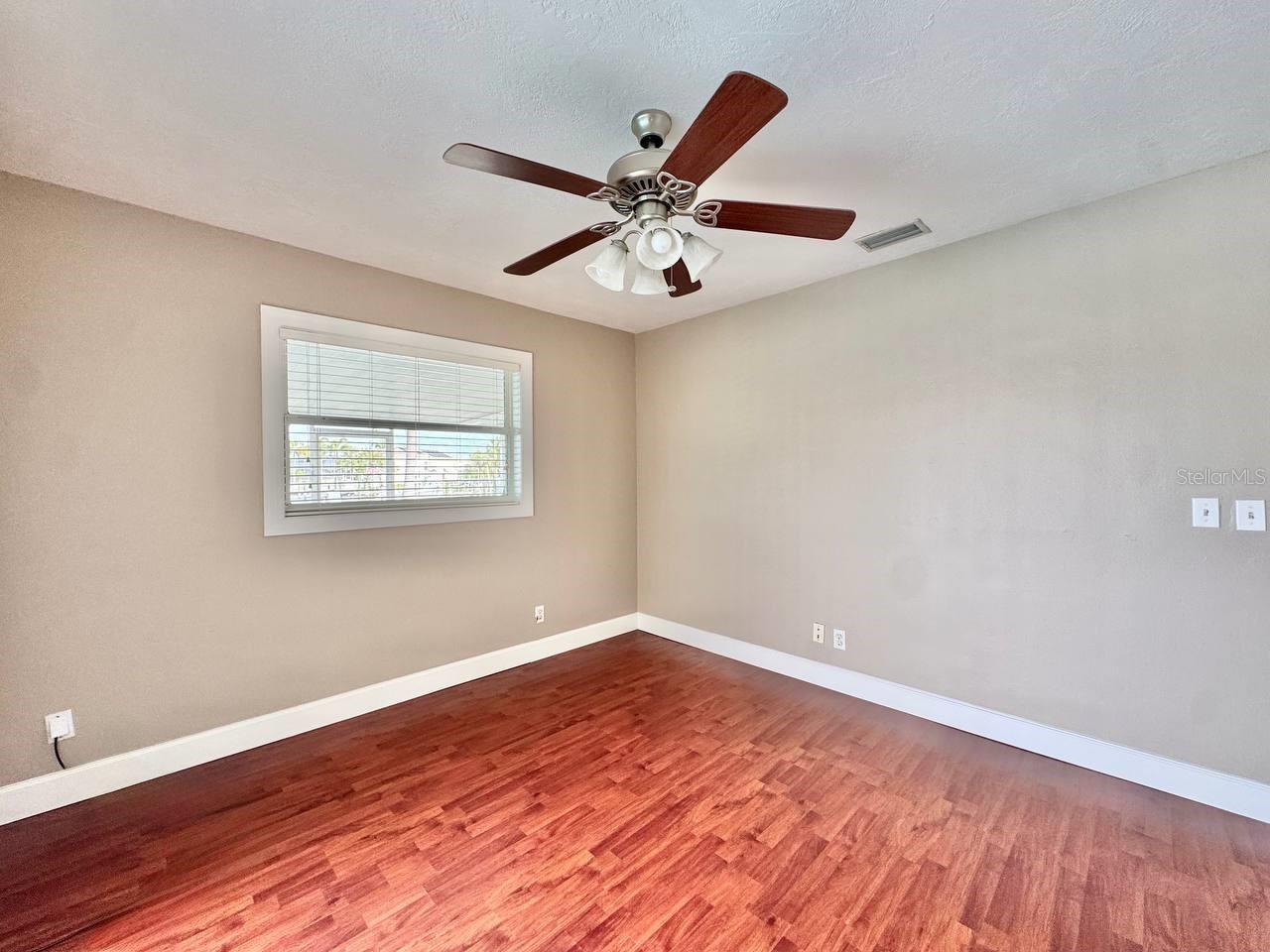 APOLLO BEACH UNIT 13 PT 1 RE - Residential Lease