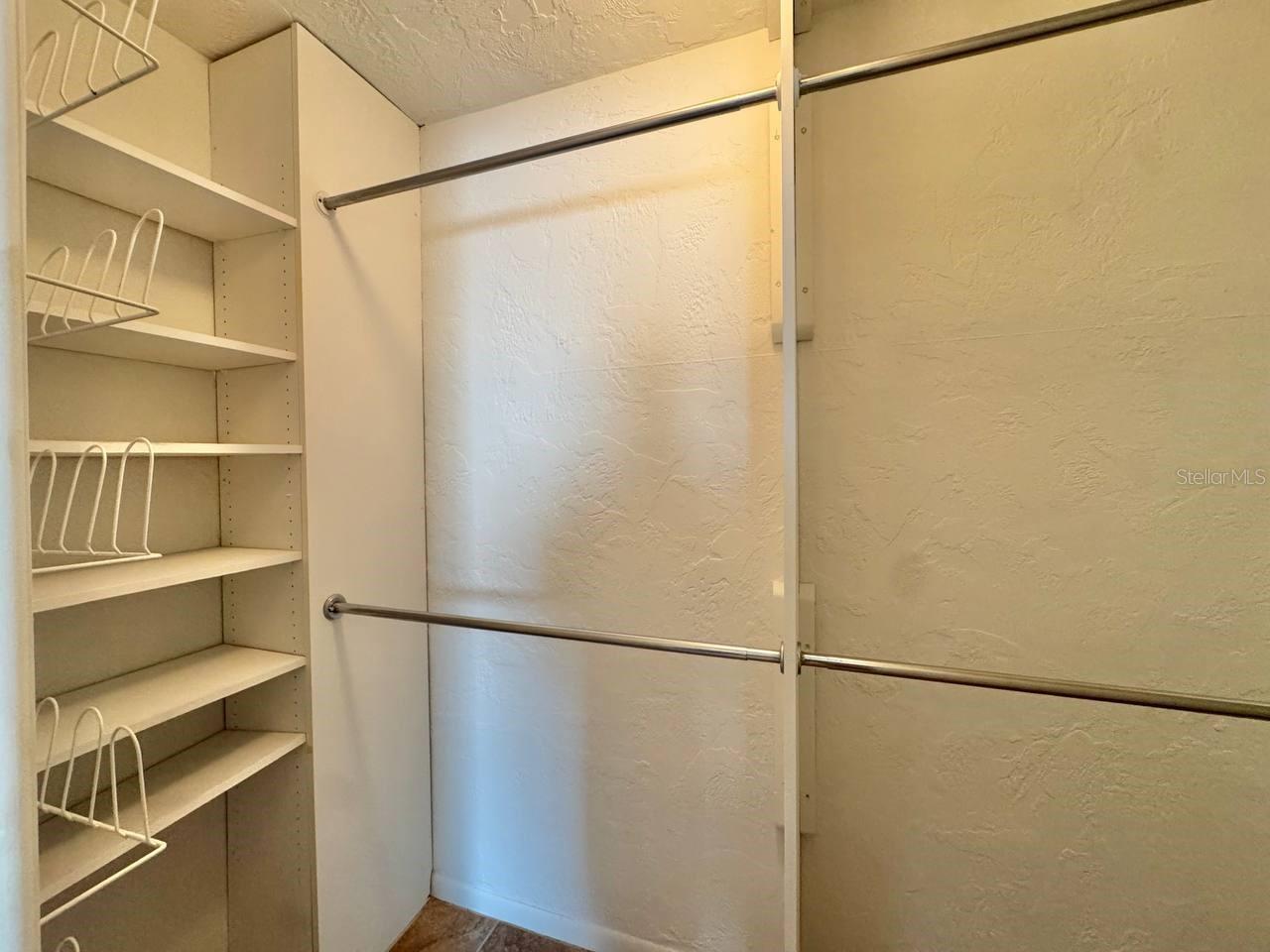 APOLLO BEACH UNIT 13 PT 1 RE - Residential Lease