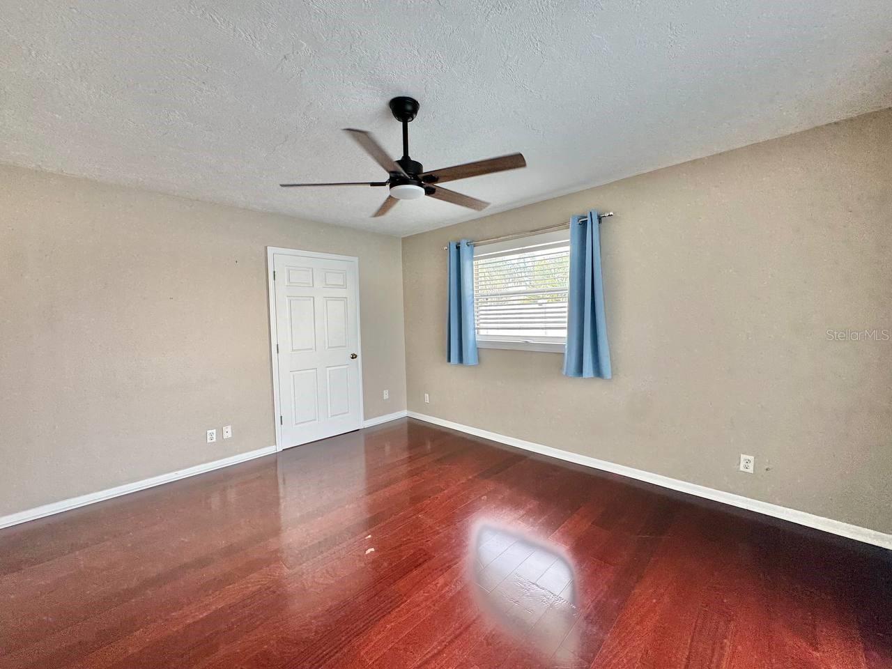 APOLLO BEACH UNIT 13 PT 1 RE - Residential Lease