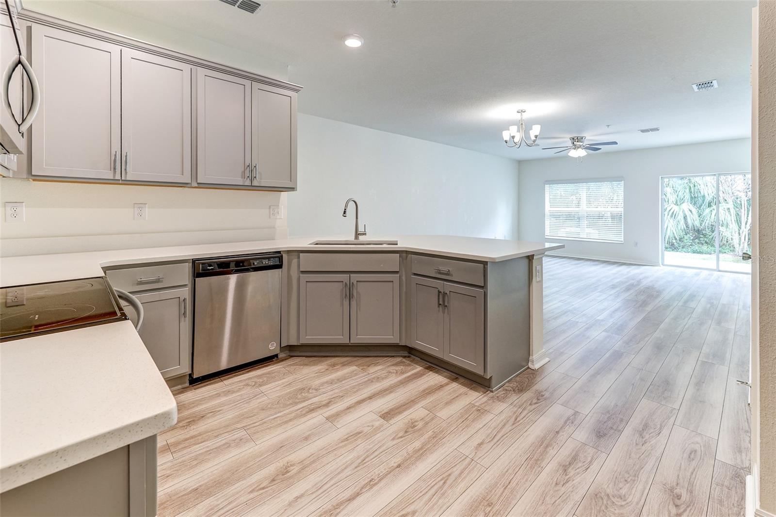 LANDINGS AT RIVERBEND - Residential