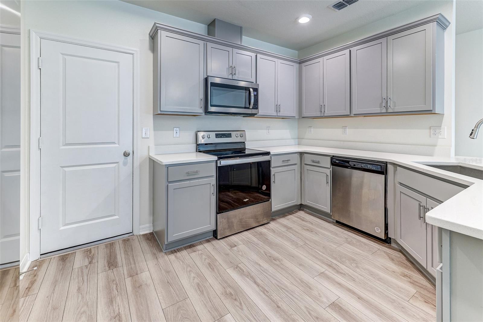 LANDINGS AT RIVERBEND - Residential