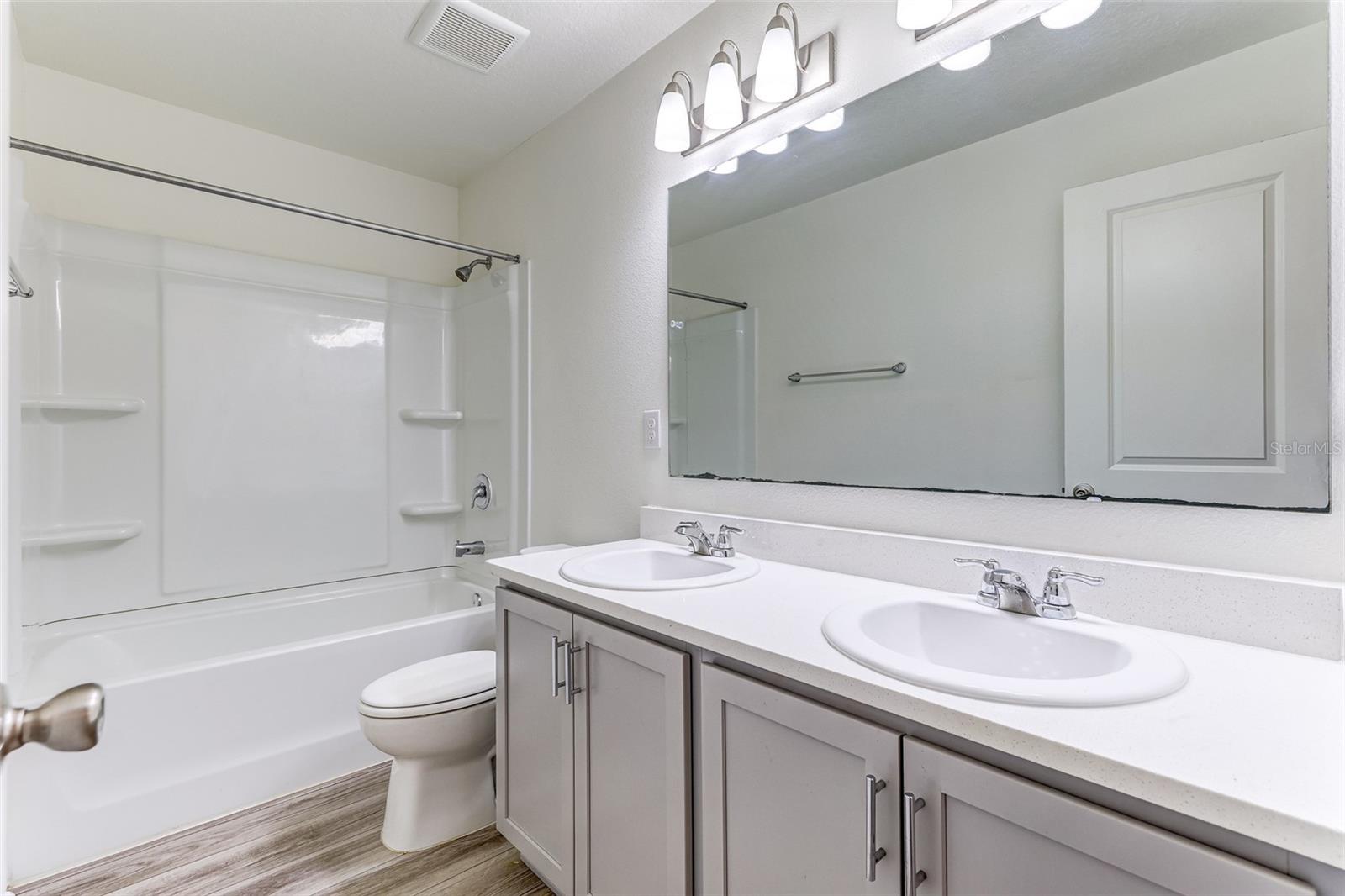 LANDINGS AT RIVERBEND - Residential