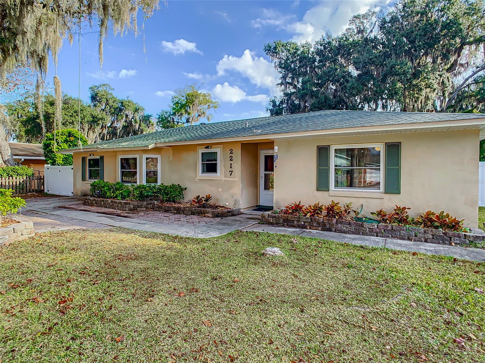 Florida Shores 01 - Residential