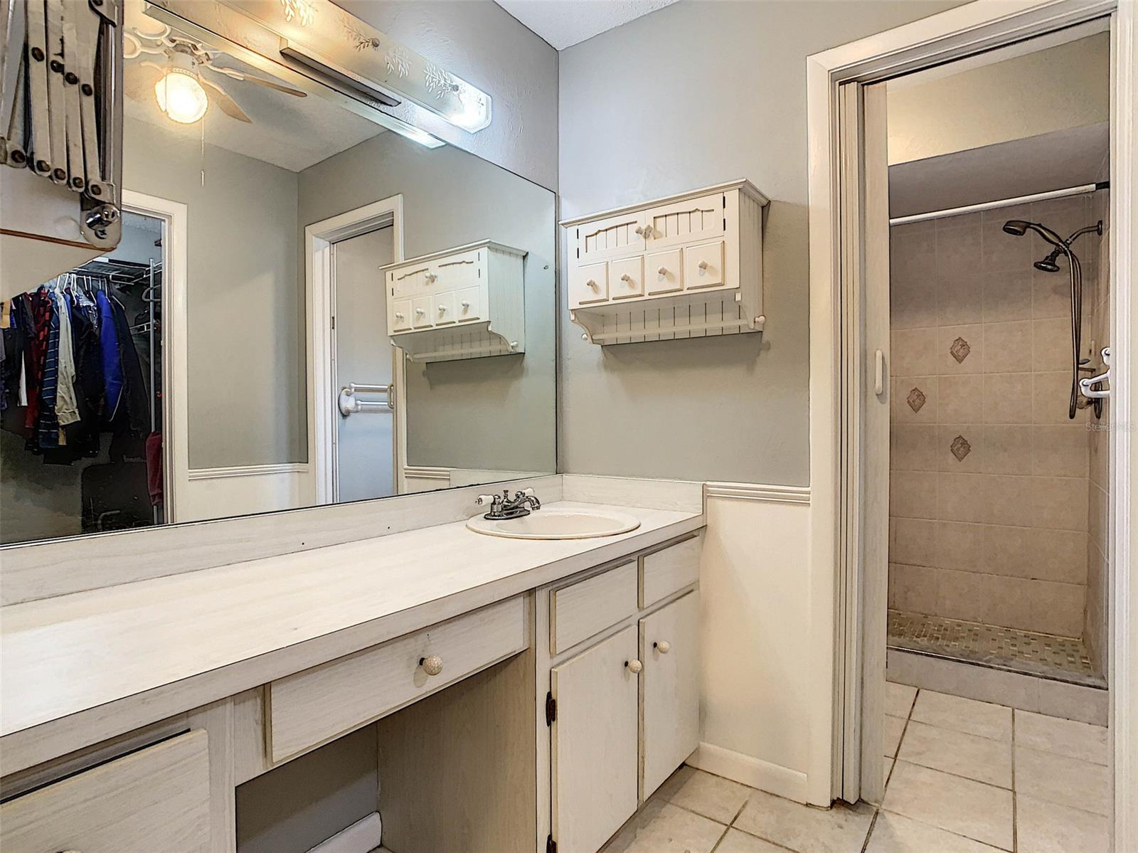 Florida Shores 01 - Residential