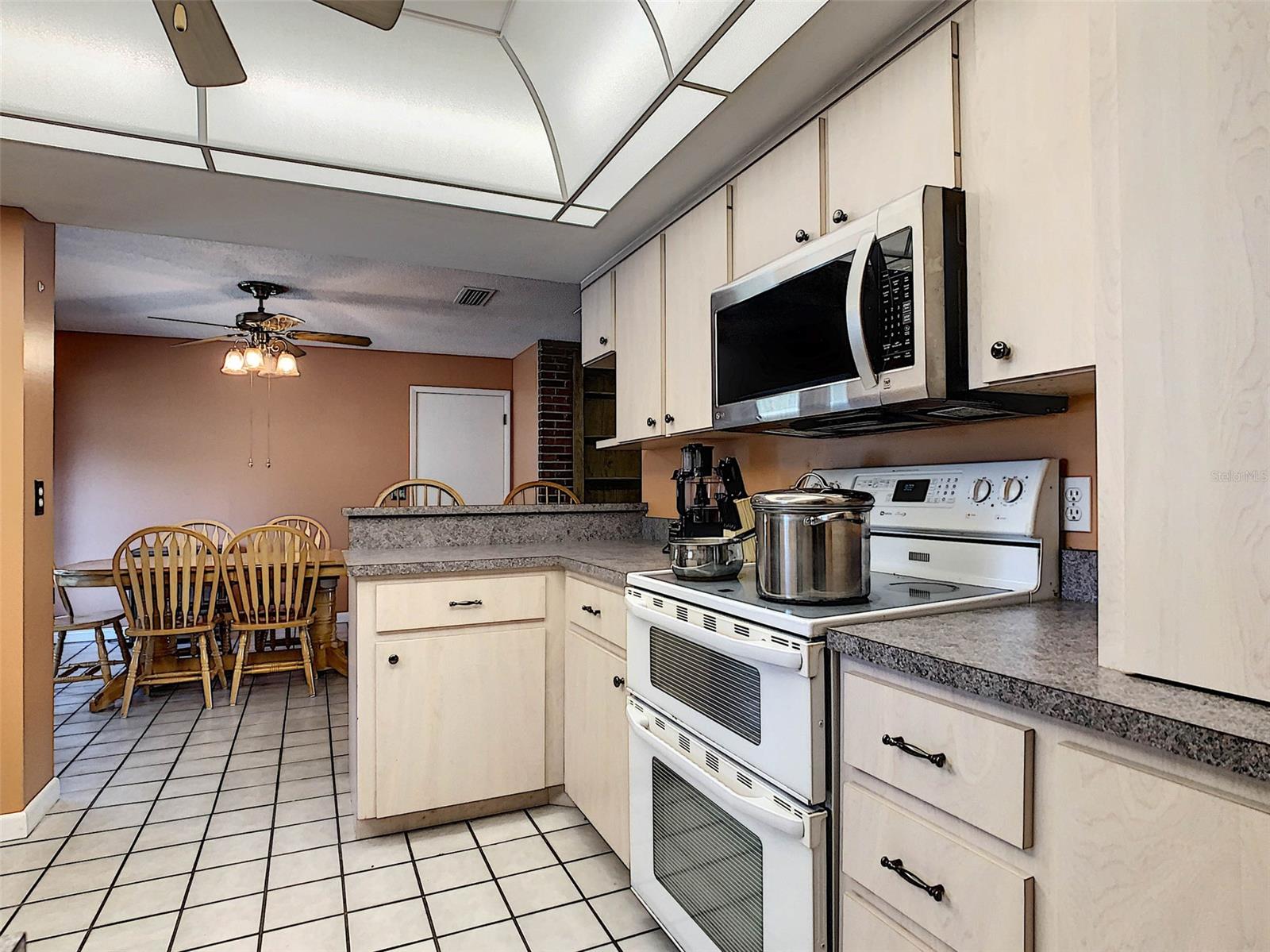 Florida Shores 01 - Residential