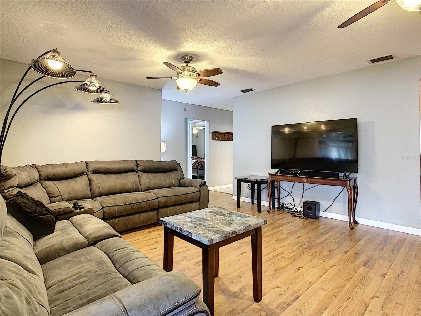 Florida Shores 01 - Residential