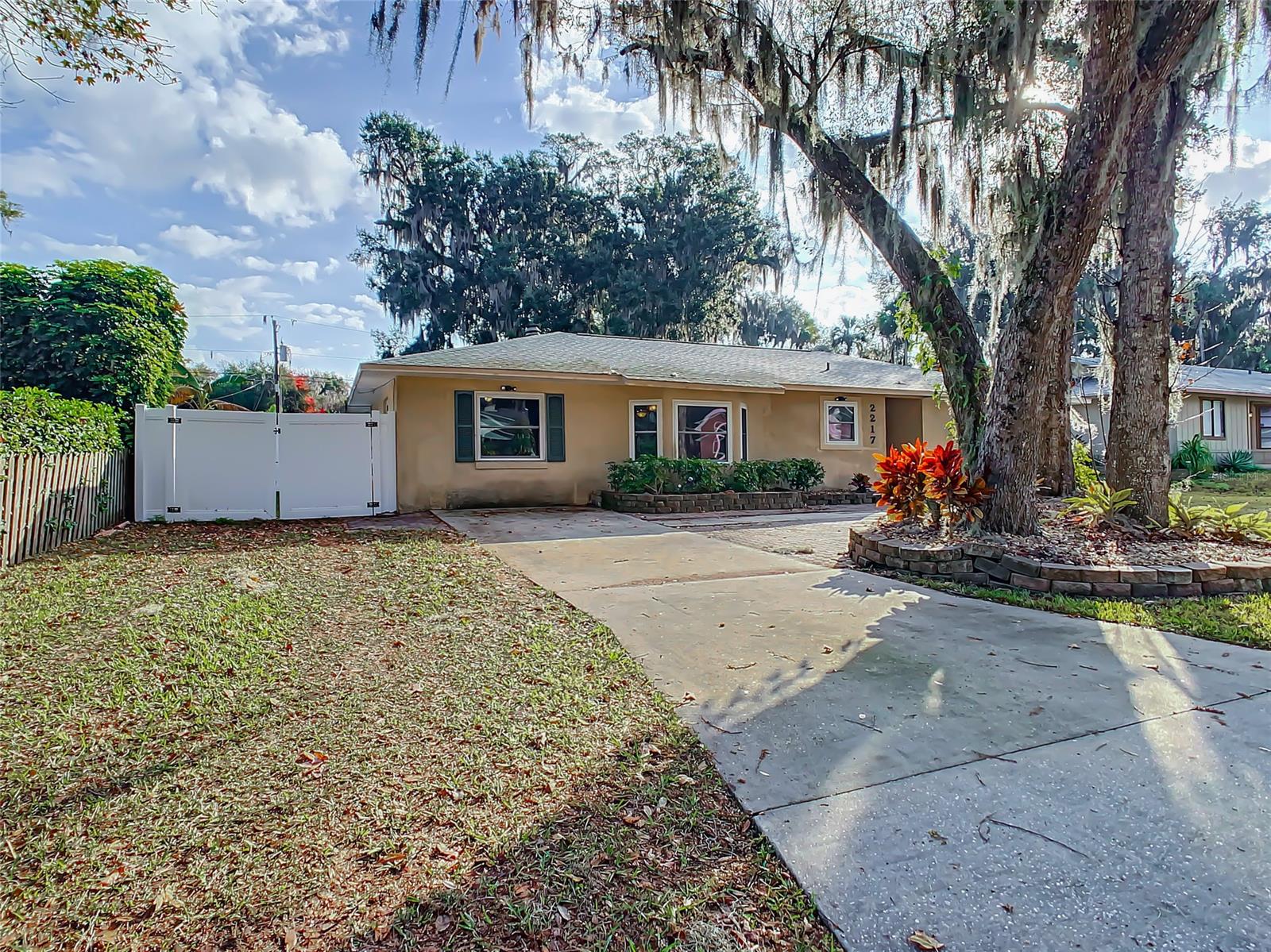 Florida Shores 01 - Residential