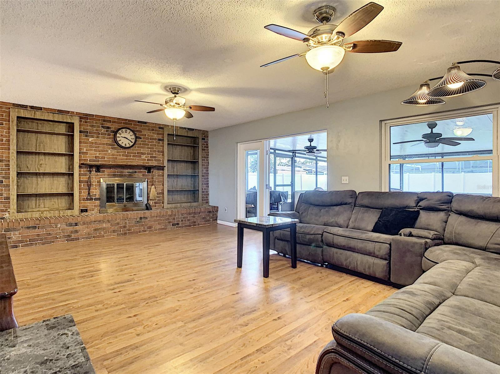 Florida Shores 01 - Residential