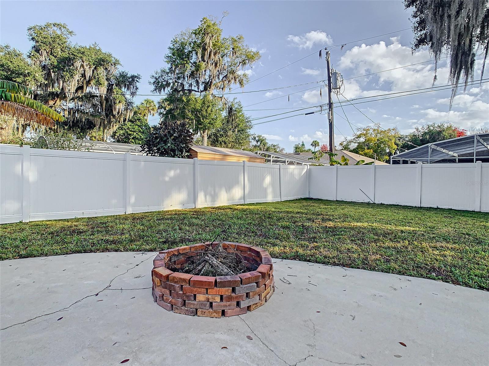 Florida Shores 01 - Residential