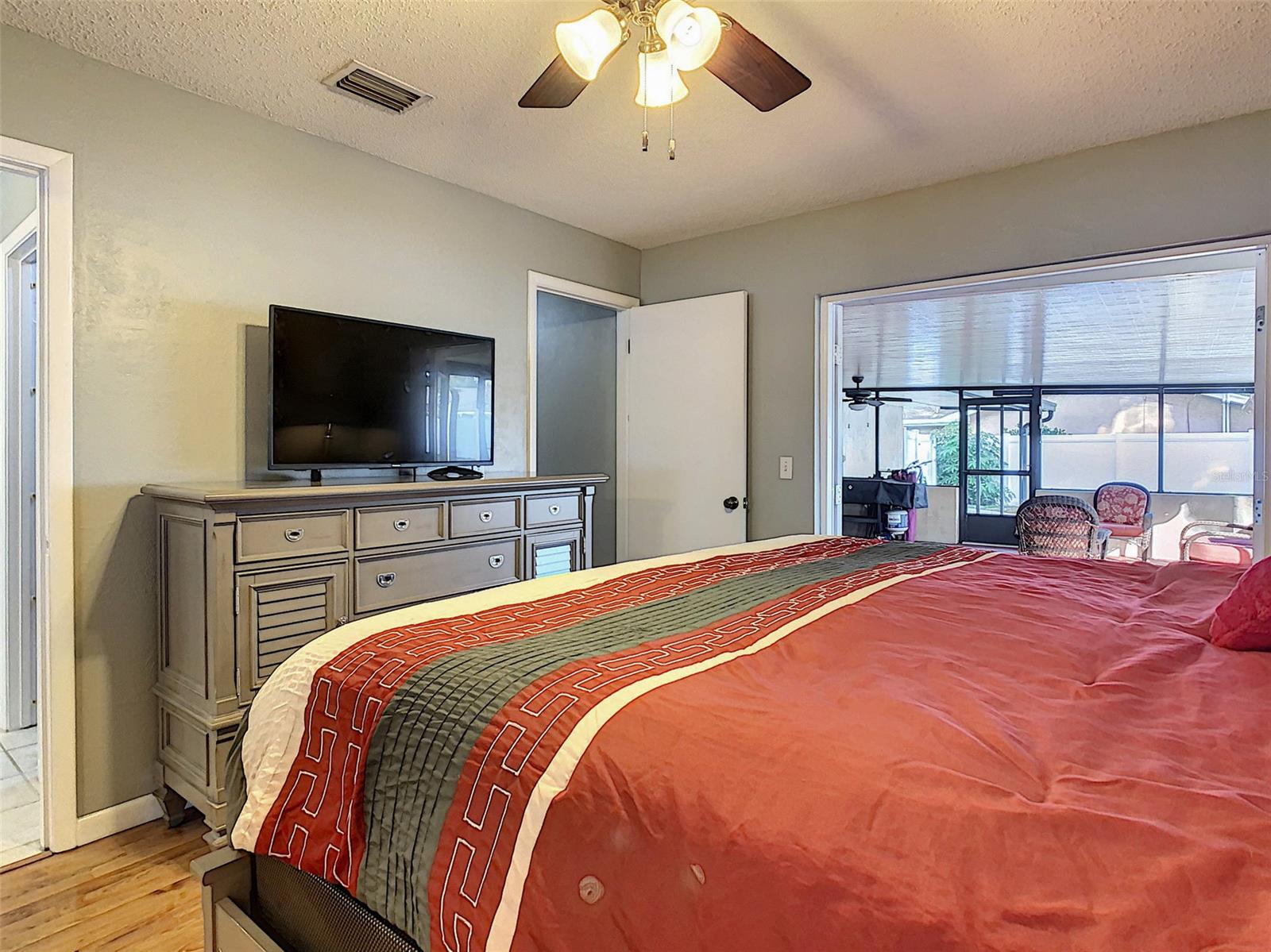 Florida Shores 01 - Residential