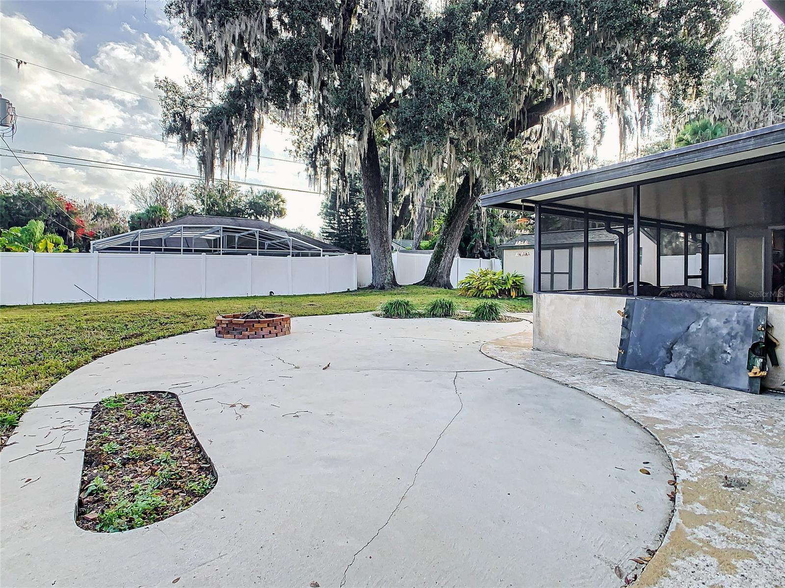 Florida Shores 01 - Residential