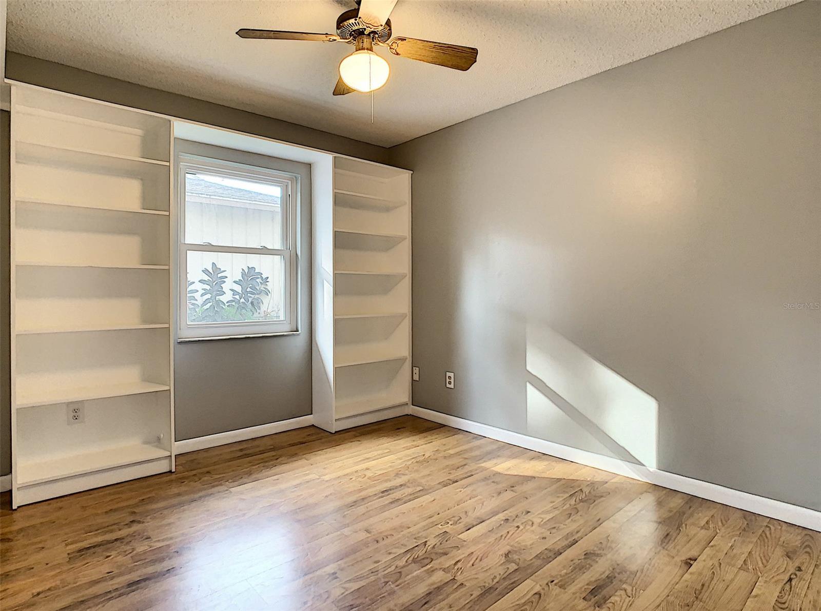 Florida Shores 01 - Residential