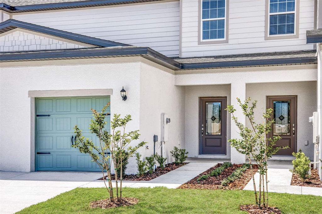 Photo of 412 Sol Vista Drive, Dundee, FL 33838 (MLS # TB8436465)