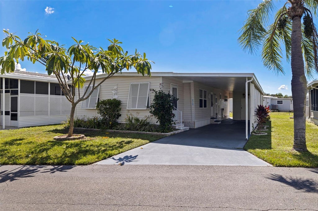 Photo of 678 Mount Madison Avenue NE #661, St Petersburg, FL 33702 (MLS # TB8560319)