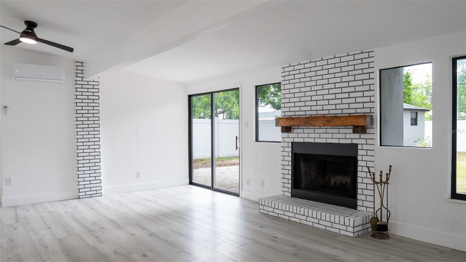 SKY CREST UNIT 2 - Residential