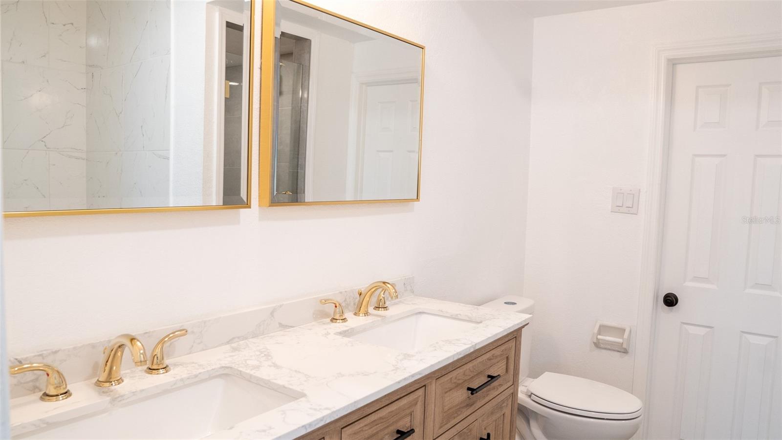 SKY CREST UNIT 2 - Residential