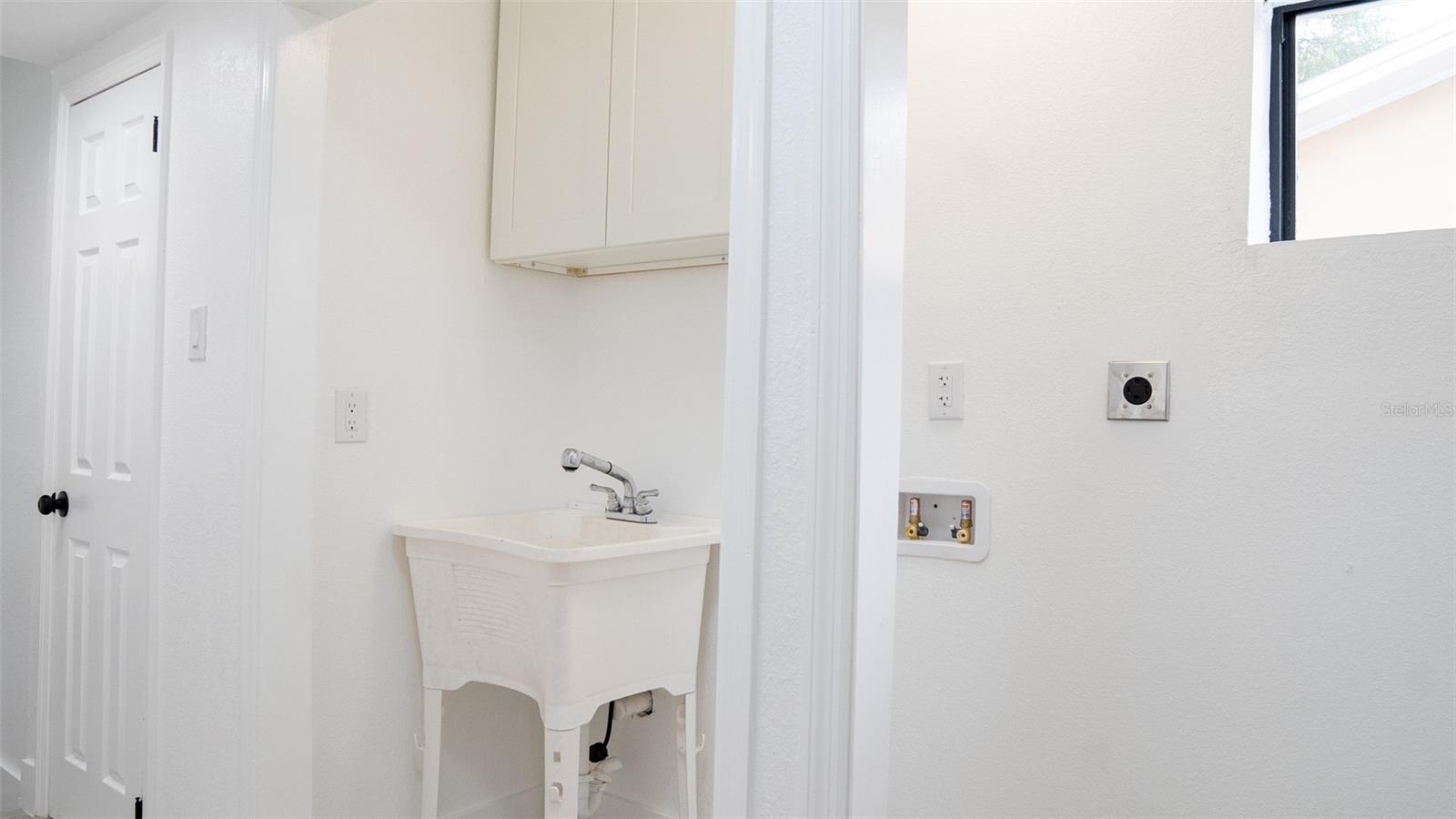 SKY CREST UNIT 2 - Residential