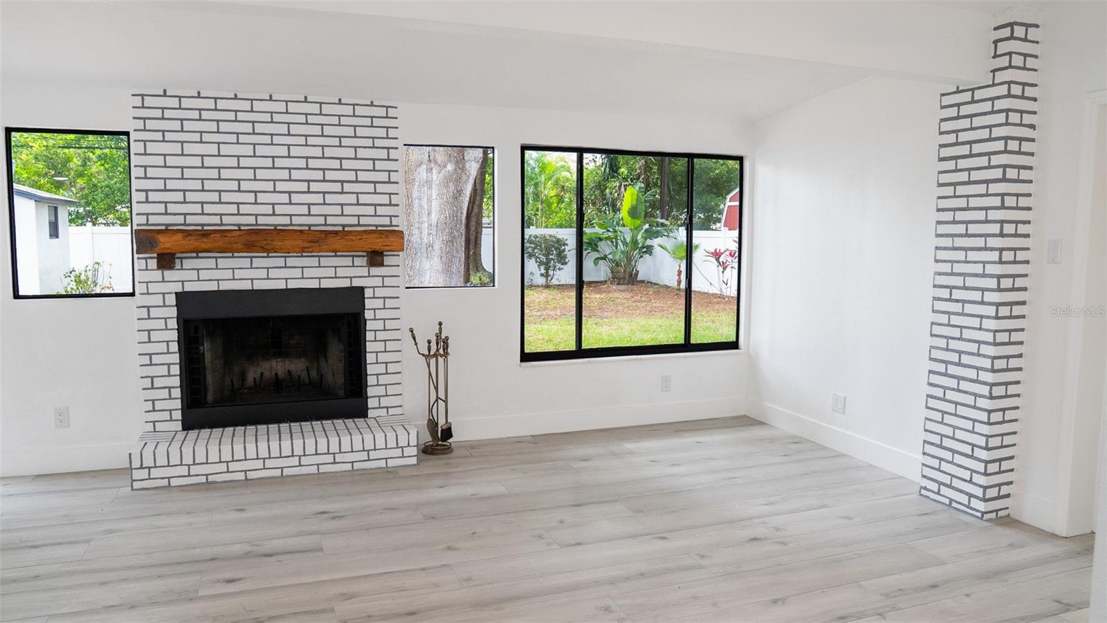 SKY CREST UNIT 2 - Residential