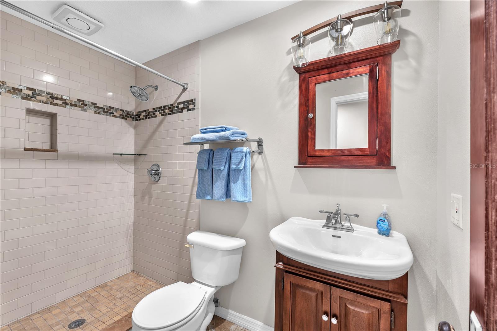 SHADOW RUN SUB UN #1 - Residential