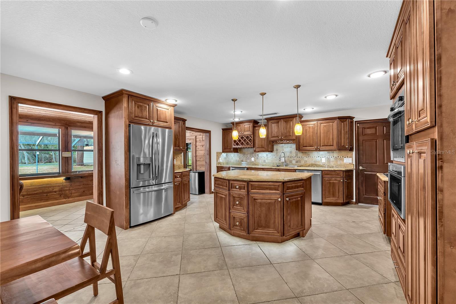 SHADOW RUN SUB UN #1 - Residential