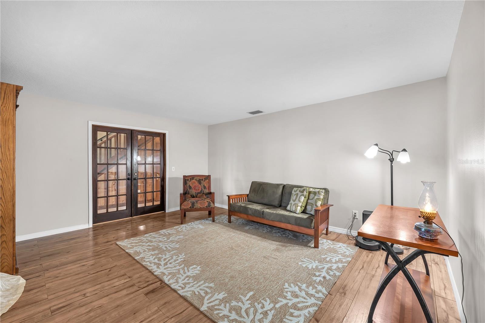 SHADOW RUN SUB UN #1 - Residential