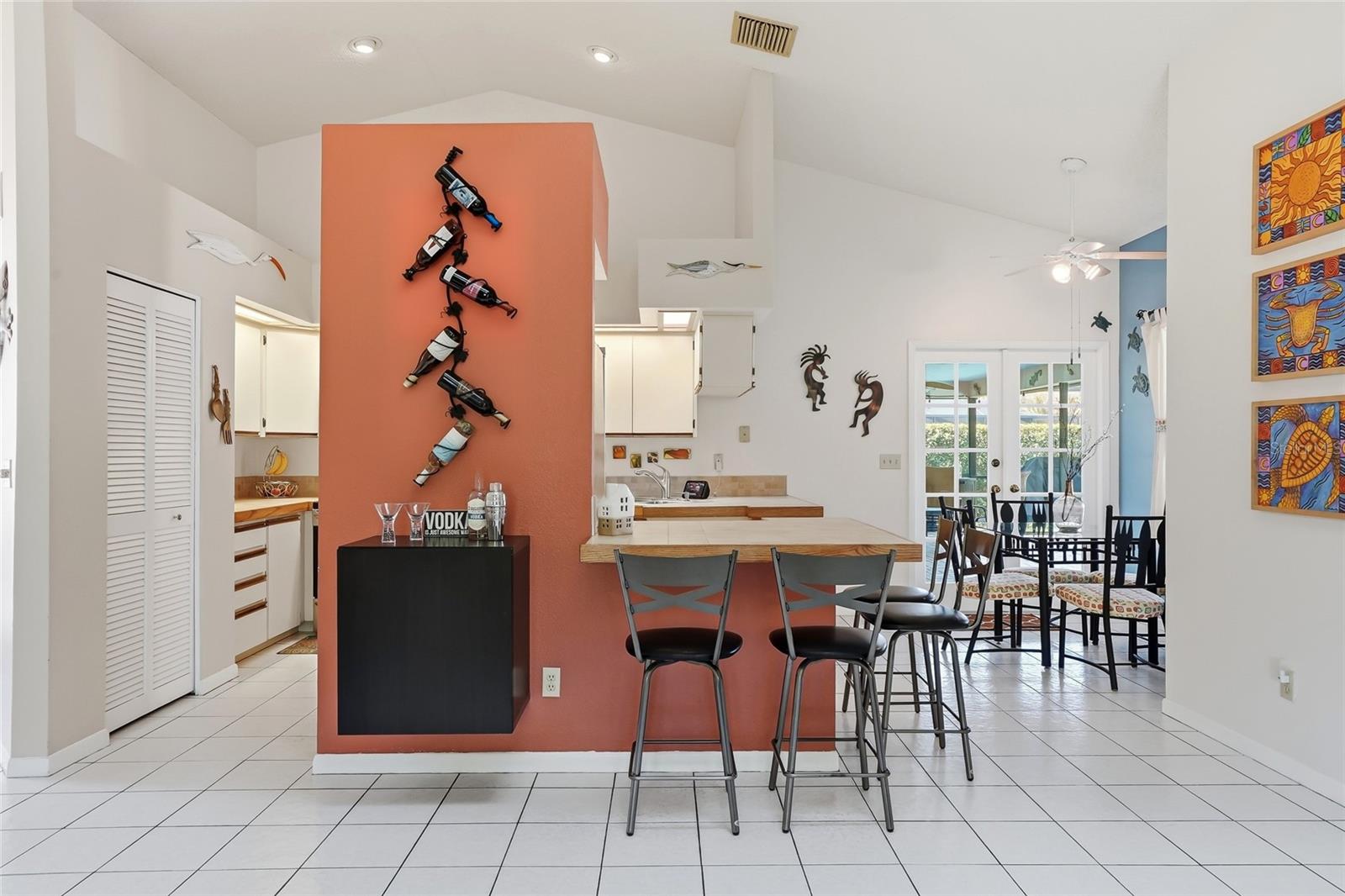 SHADOWLAKE VILLAGE AT WOODFIELD - Residential