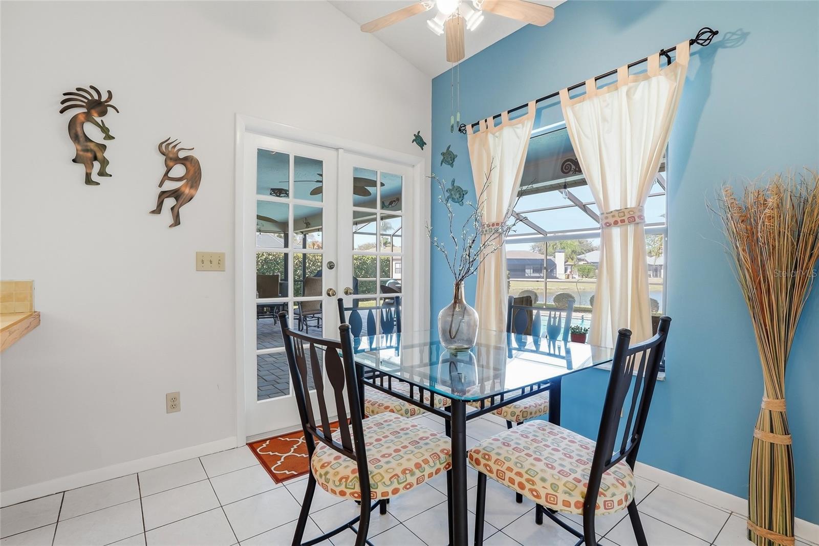 SHADOWLAKE VILLAGE AT WOODFIELD - Residential