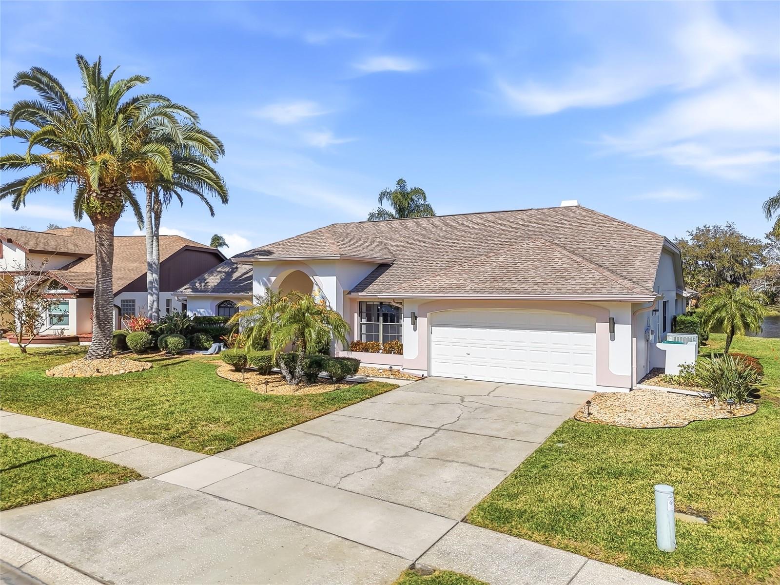 846 CENTERWOOD DRIVE