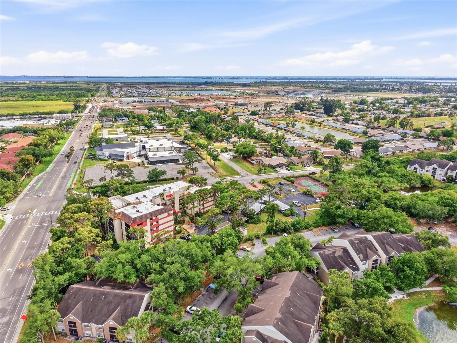 HERON HARBOUR PH I - Residential