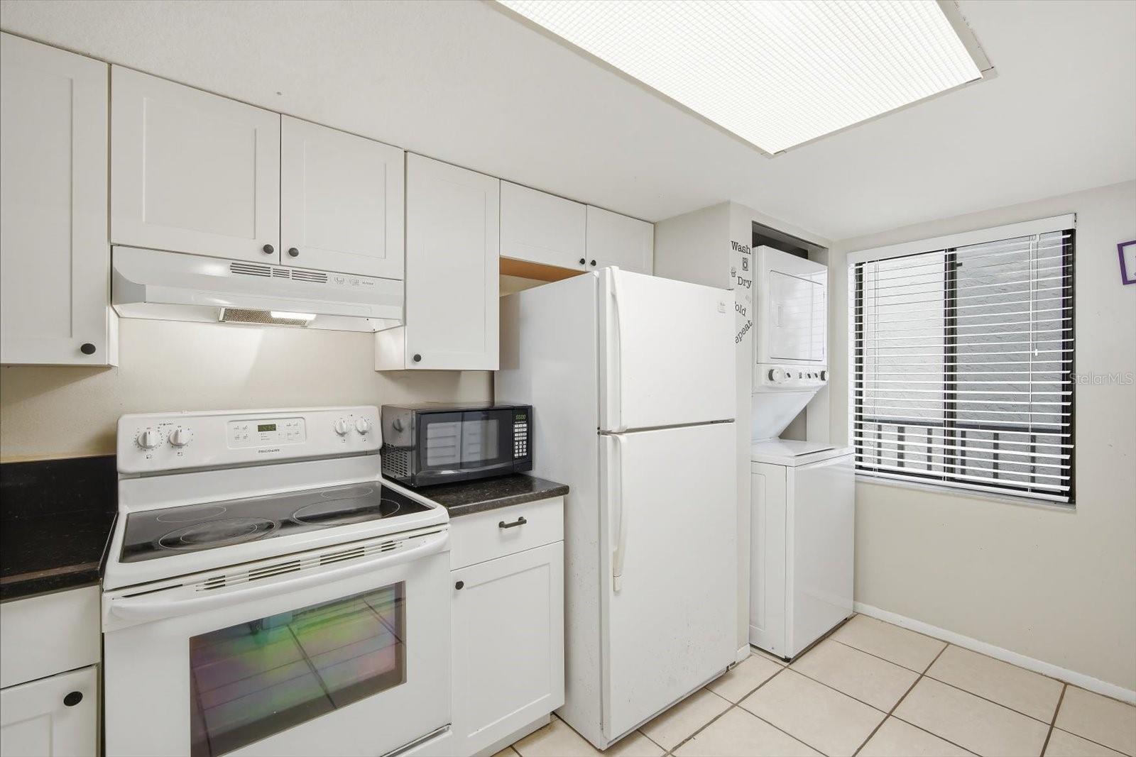 HERON HARBOUR PH I - Residential