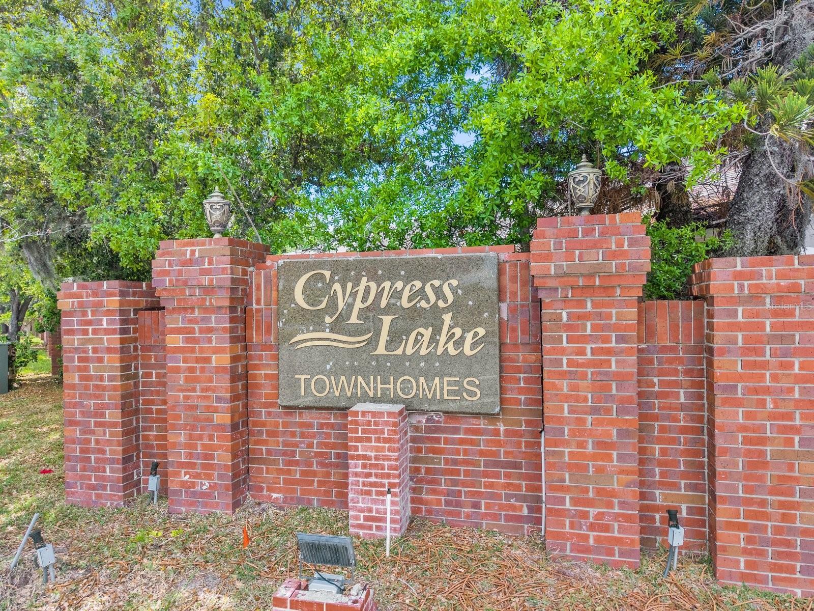 CYPRESS LAKE PH 1 - Residential