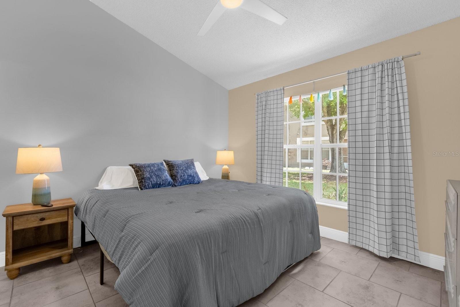 CYPRESS LAKE PH 1 - Residential